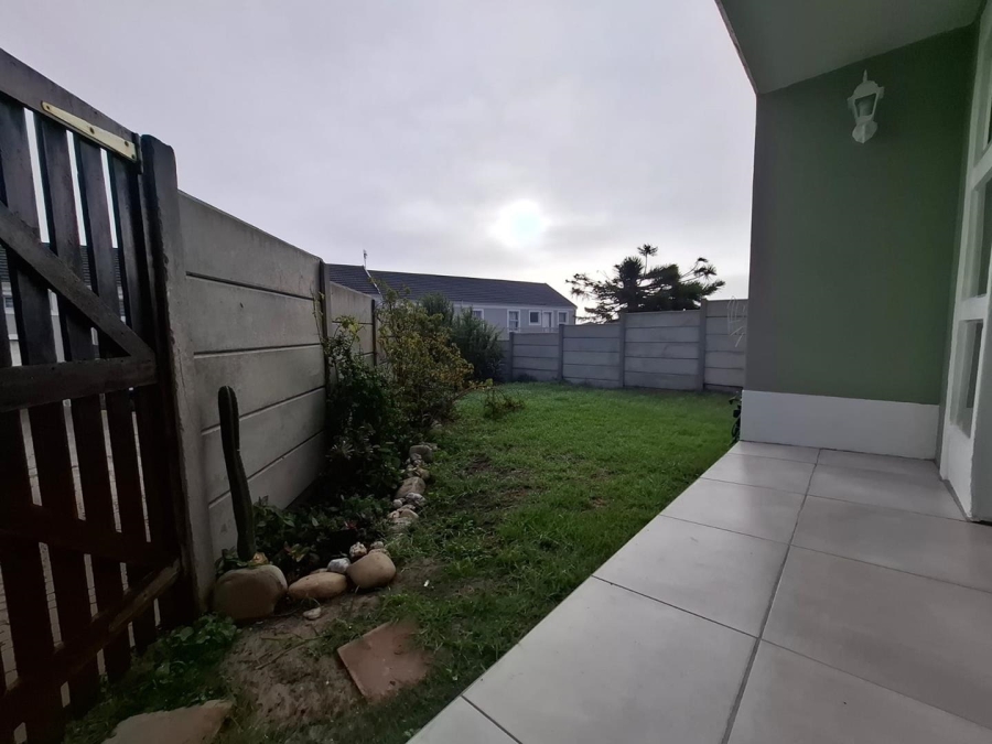 To Let 2 Bedroom Property for Rent in West Beach Western Cape